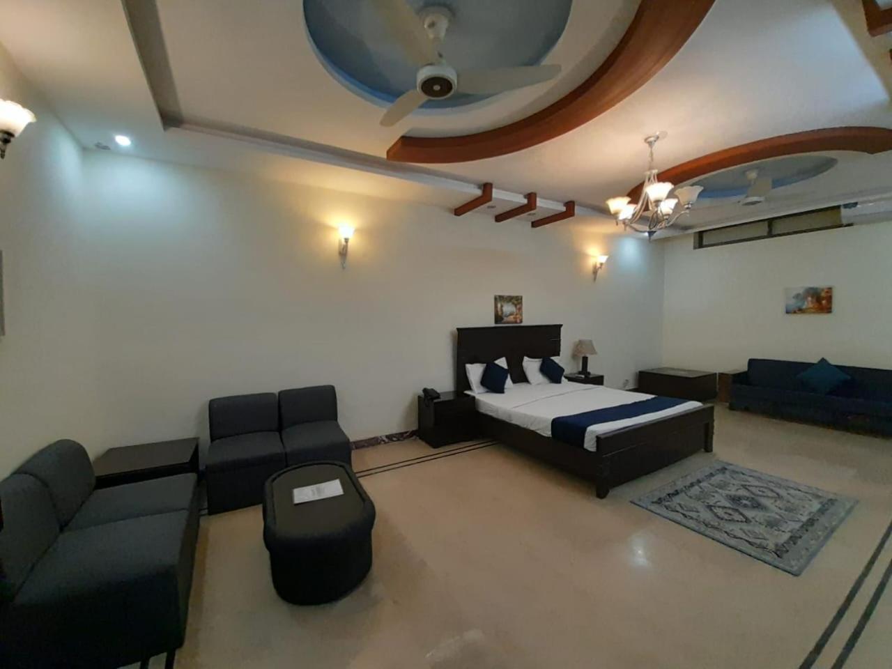 Serene Residence Исламабад Экстерьер фото
